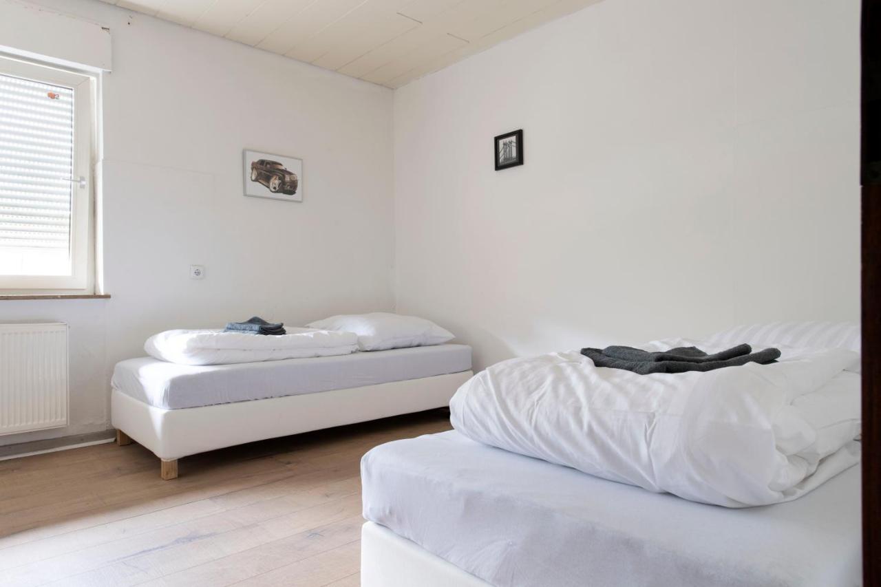 Workers Home- Central - 8 Single Box Spring Beds - Near Enschede Gronau  Exterior foto