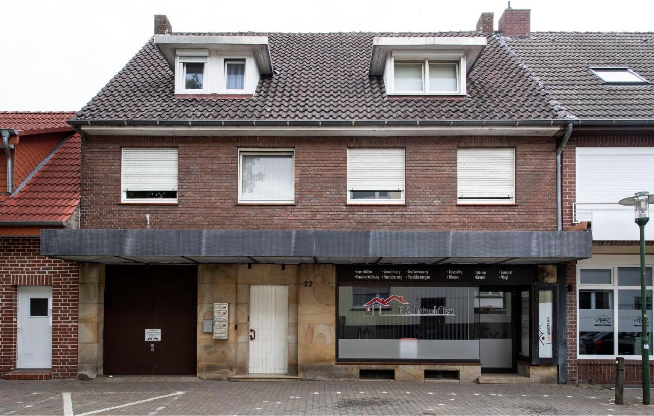 Workers Home- Central - 8 Single Box Spring Beds - Near Enschede Gronau  Exterior foto